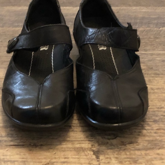 ROMIKA Mary Jane Genuine Leather Flats Size 7.5 US 38 EU Black City light EUC - Picture 3 of 12